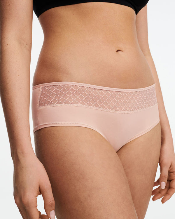 Chantelle Norah Chic Covering Shorty in Soft Pink made for the curvier woman side view