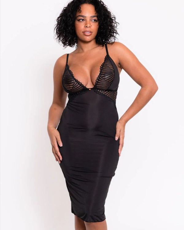 Scantilly After Hours Slip made for curves up to a D-HH cup front view